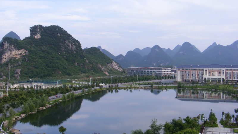 固态电容鼓包还能用吗？揭秘其背后的原因及影响